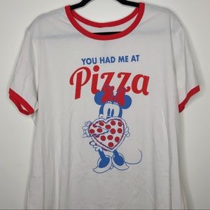 NWT Disney Minnie Mouse graphic tee